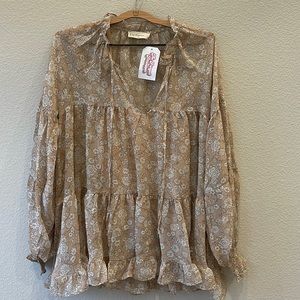 By Together Love Anyway Blouse Size Small